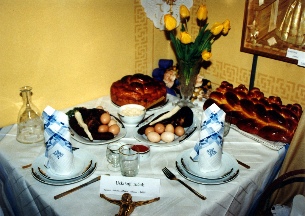 03 1 Uskrs rucak